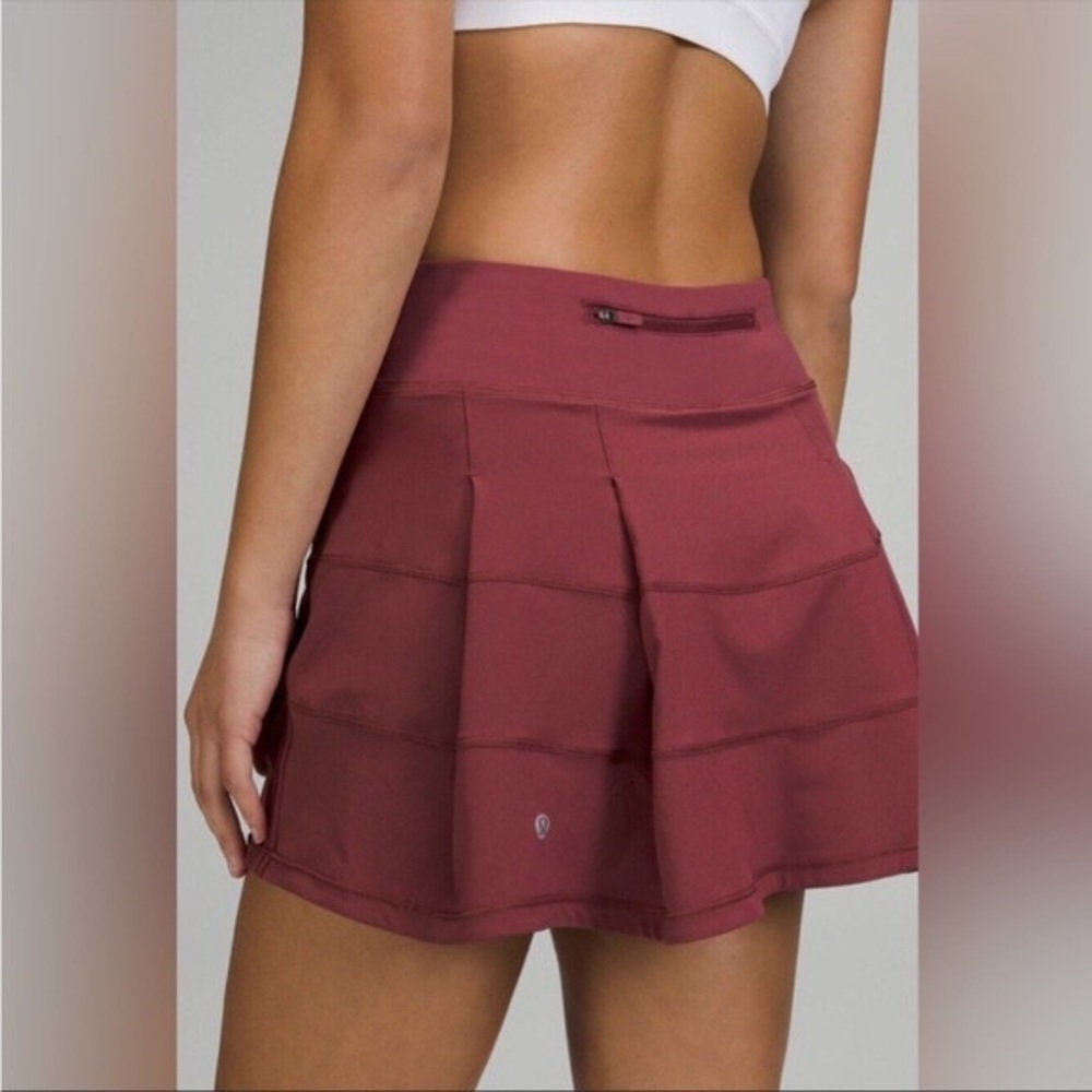 Lulu Lemon Pace Rival Tennis Skirt - Size 6